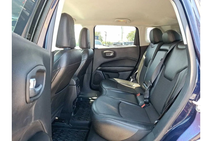 $18583 : Jeep Compass 2021 4x4 Latitu image 10