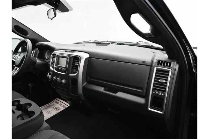 $27310 : Ram 1500 Classic 2021 4x4 SL image 8