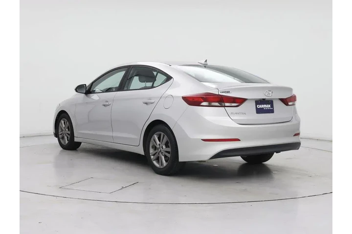 $11998 : Hyundai ELANTRA 2018 SEL 4dr image 2