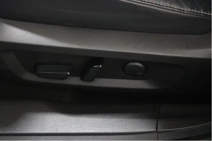 $25947 : Mitsubishi Outlander 2023 AW image 7