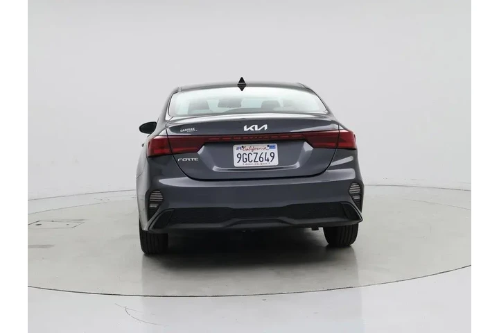 $20998 : Kia Forte 2023 LXS 4dr Sedan image 6