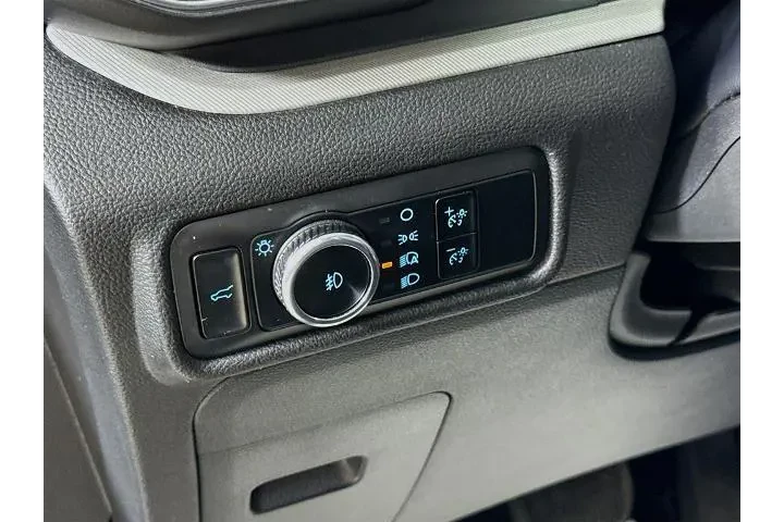 $35000 : Ford Explorer 2023 AWD XLT 4 image 10