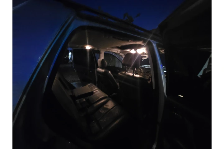 $2200 : 2001 Mercedez Benz ML320 $2200 image 8