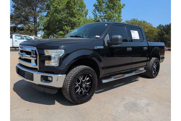 $13997 : Ford F-150 2015 4x2 XL 4dr S image 7