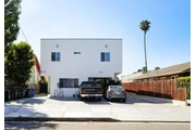 2 Bedroom Apt In Koreatown, LA