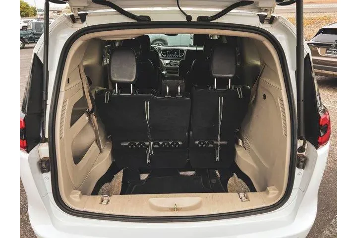 $23997 : Chrysler Pacifica 2022 Touri image 5