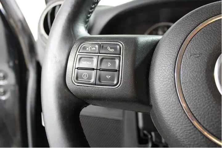 $19987 : Jeep Wrangler Unlimited 2015 image 9