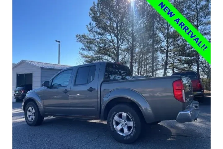 $12952 : Nissan Frontier 2009 4x2 LE image 5