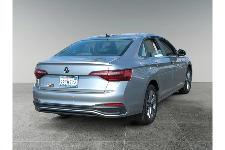 $24906 : Volkswagen Jetta 2022 SE 4dr image 5