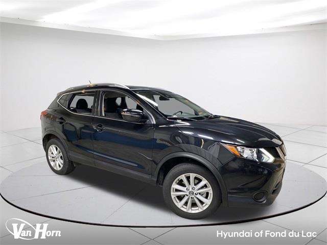 $16679 : Pre-Owned 2019 Rogue Sport SV image 1