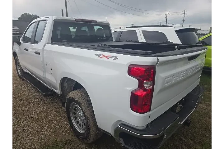 $35230 : Chevrolet Silverado 1500 202 image 2