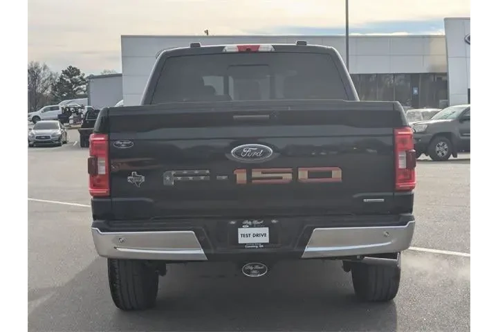 $38992 : Ford F-150 2022 4x4 XLT 4dr image 4