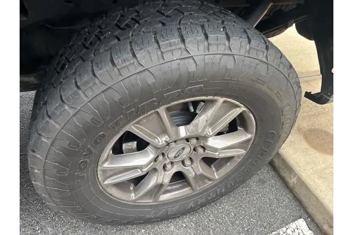 $23523 : Ford F-150 2016 4x4 XLT 4dr image 9