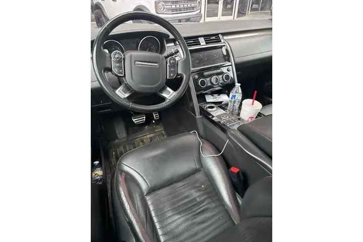 $17790 : Land Rover Discovery 2017 AW image 7