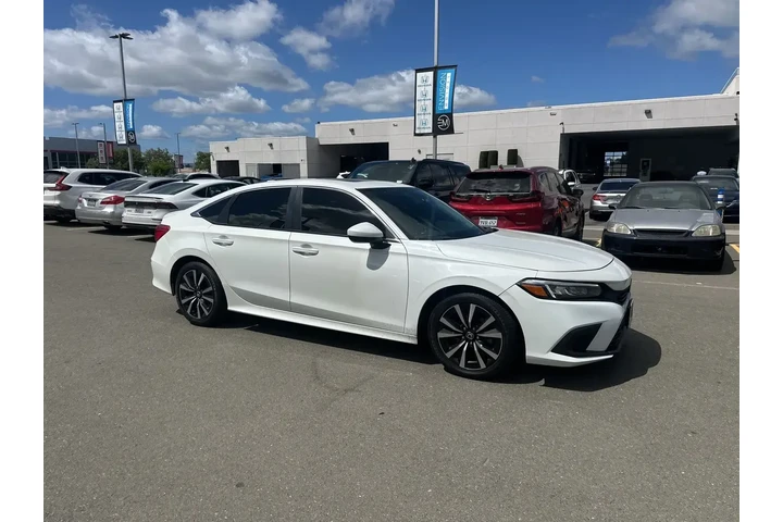 $28998 : Honda Civic 2024 EX 4dr Seda image 4