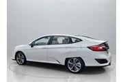$12495 : Honda Clarity Plug-In Hybrid thumbnail
