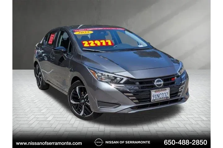 $22977 : Nissan Versa 2025 SR 4dr Sed image 1