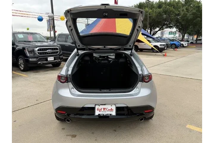 $14874 : Mazda Mazda3 Hatchback 2019 image 9