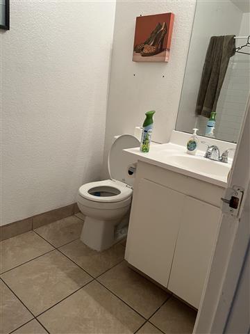 $1150 : Cuarto con baño en renta image 2