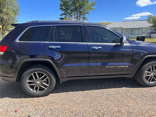 $21995 : 2018 Grand Cherokee image 3