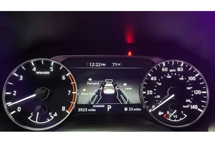 $24688 : Nissan Rogue 2024 SV 4dr Cro image 10