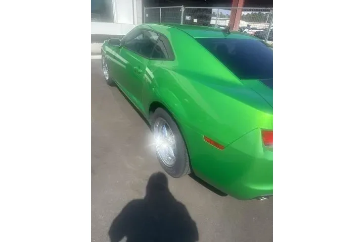 $12377 : Chevrolet Camaro 2011 LS 2dr image 9