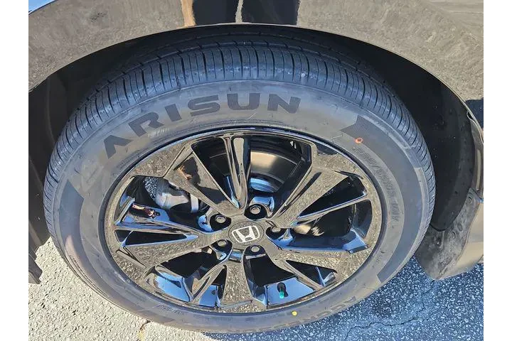 $33452 : Honda Odyssey 2023 Sport 4dr image 10