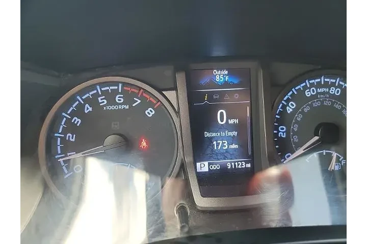 $33773 : Toyota Tacoma 2021 4x4 TRD P image 5
