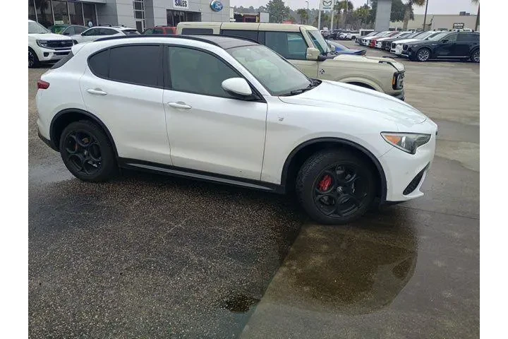 $23033 : Alfa Romeo Stelvio 2022 AWD image 8