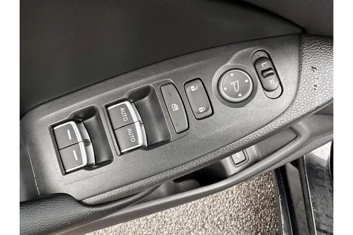 $18999 : Honda Accord 2018 Sport 4dr image 9