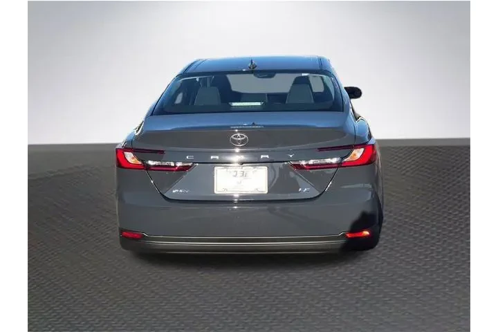 $25988 : Toyota Camry 2026 LE 4dr Sed image 6