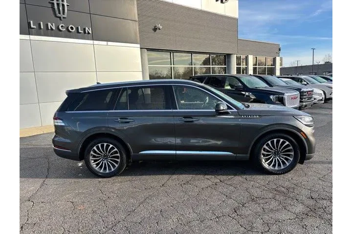 $26985 : Lincoln Aviator 2020 Reserve image 8