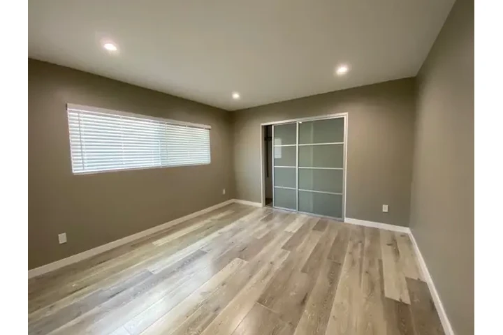 $1100 : Apartamento listo para vivir image 9