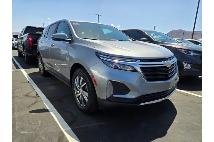 $23991 : Chevrolet Equinox 2023 LT 4d image 1