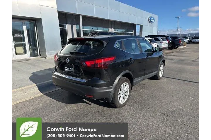 $10989 : Nissan Rogue Sport 2017 S 4d image 6