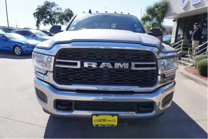 $33488 : Ram 2500 2022 4x4 Tradesman image 2