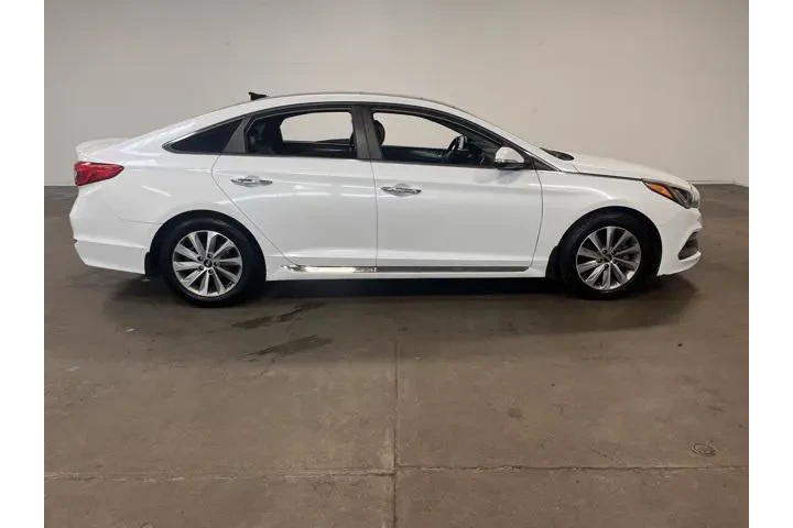 $12934 : Hyundai SONATA 2016 Sport 4d image 2