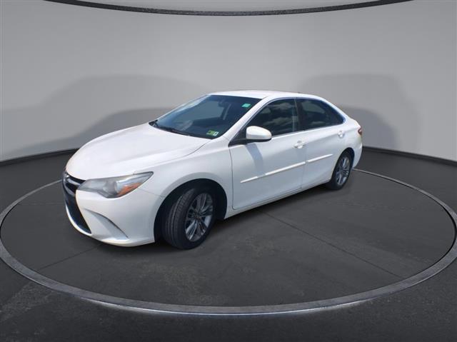 $14900 : PRE-OWNED 2017 TOYOTA CAMRY SE image 4