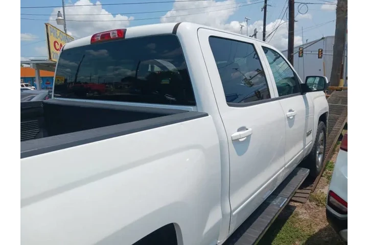 $21900 : 2018 Silverado 1500 LT image 4