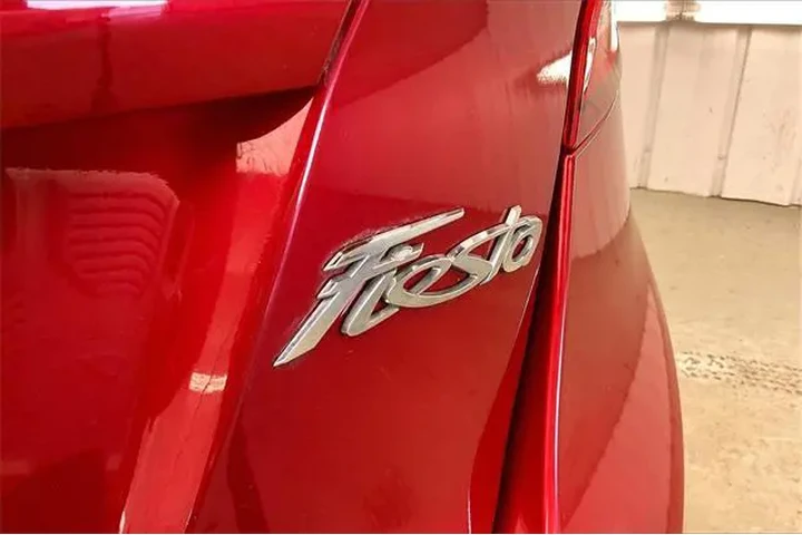 $5490 : Ford Fiesta 2012 SE 4dr Hatc image 9