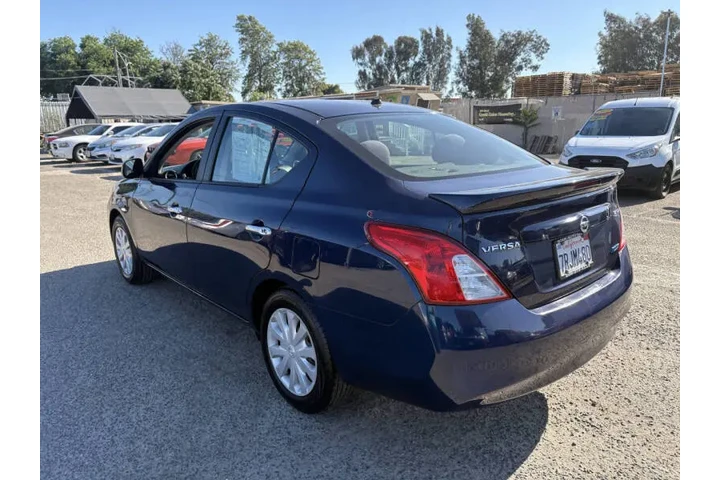 $6399 : 2014 Versa 1.6 S image 6