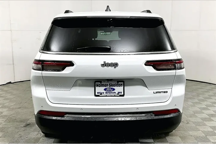 $32641 : Jeep Grand Cherokee L 2023 4 image 4