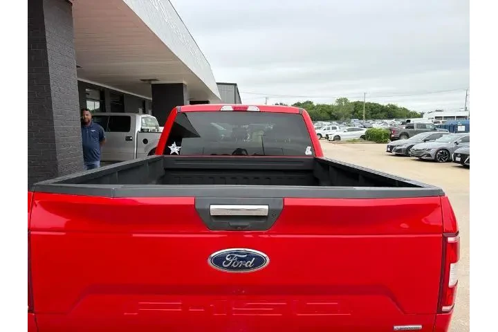 $31030 : Ford F-150 2020 4x4 XL 4dr S image 3