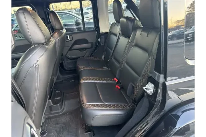 $34991 : Jeep Wrangler Unlimited 2022 image 8