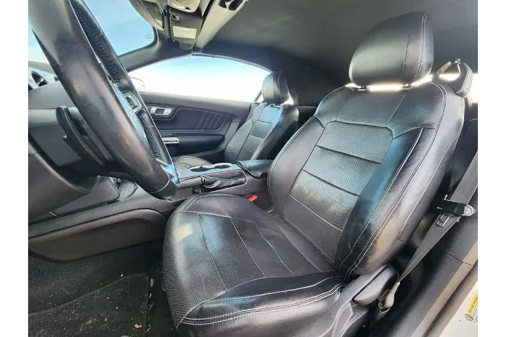 $17999 : Ford Mustang 2019 EcoBoost P image 4