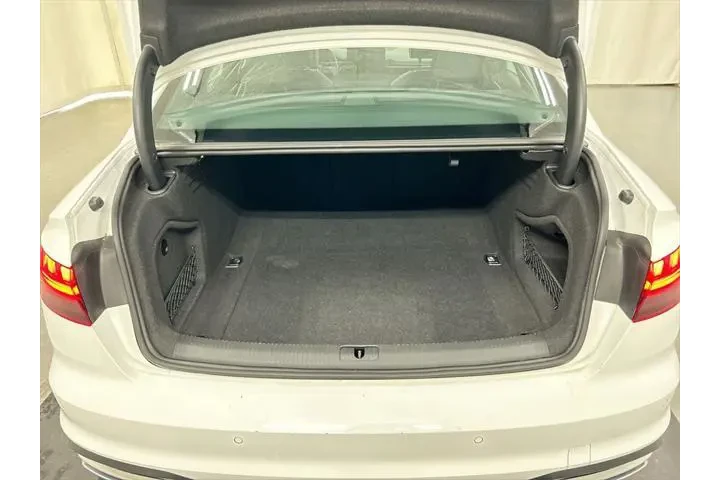 $30890 : Audi A4 2024 AWD quattro S l image 10