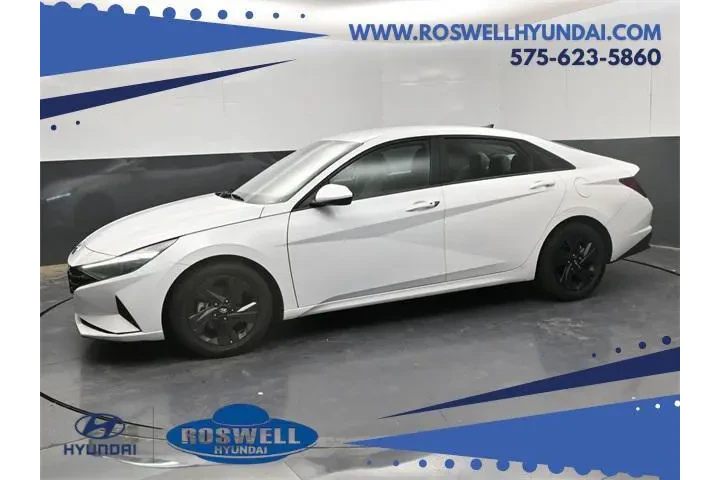 $19973 : Hyundai ELANTRA 2023 SEL 4dr image 4