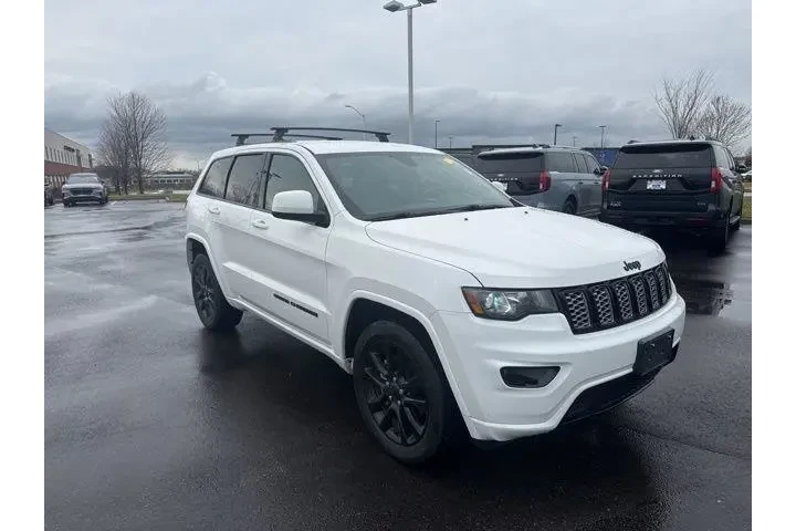 $17500 : Jeep Grand Cherokee 2018 4x4 image 1