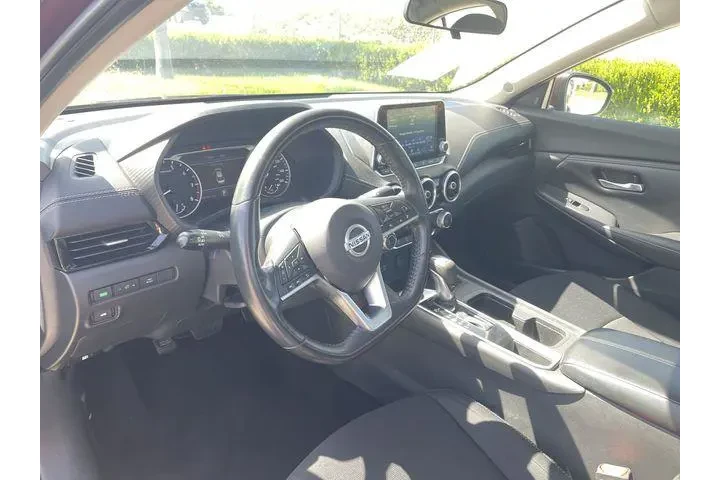 $19455 : Nissan Sentra 2023 SV 4dr Se image 10