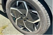 $31990 : Hyundai IONIQ 5 2024 Limited thumbnail